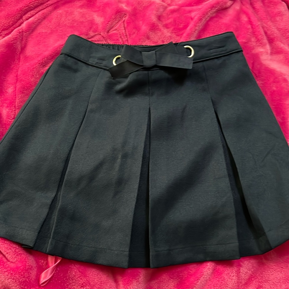 Navy skirt